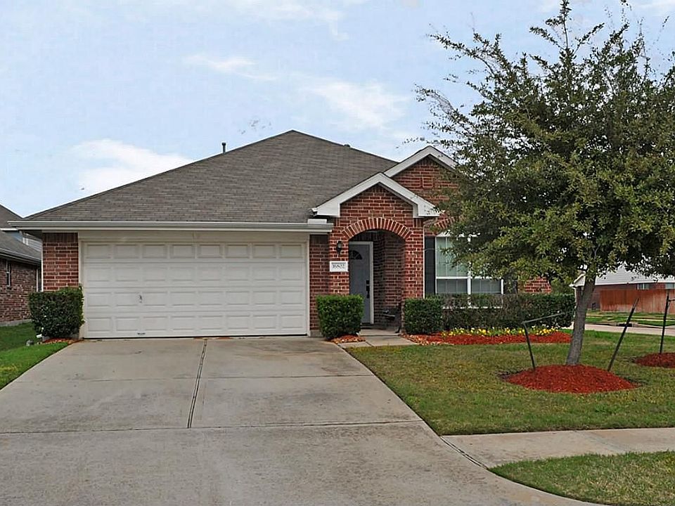 1st image of 16802 Bethan Glen Ln