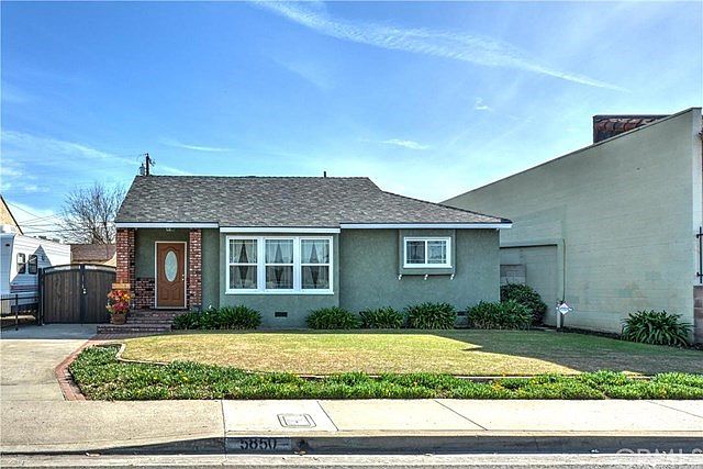 1st image of 5850 Bellflower Blvd