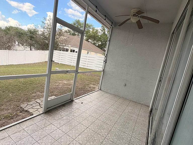 704 Grand Canyon Dr — Photo 5