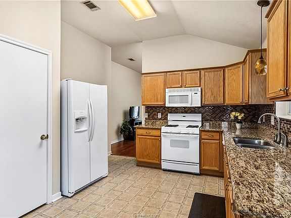5th image of 3741 Marielene Cir