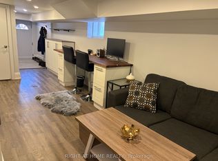 39 Amherst Ave, Toronto, ON M6E 1Z2