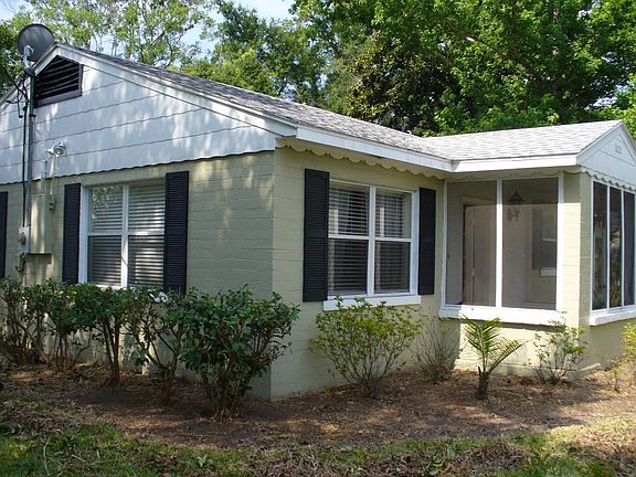 house side yard