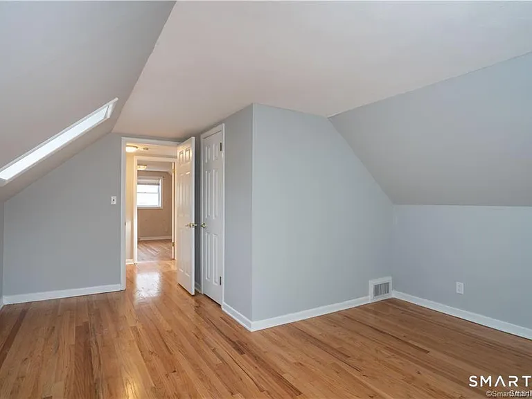 34 John Smith Dr — Photo 20
