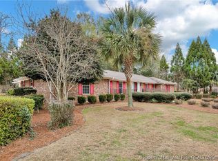 321 Northview Dr, Fayetteville, NC 28303