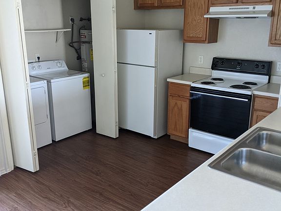 4th image of 2101 Tahoe Ct APT C
