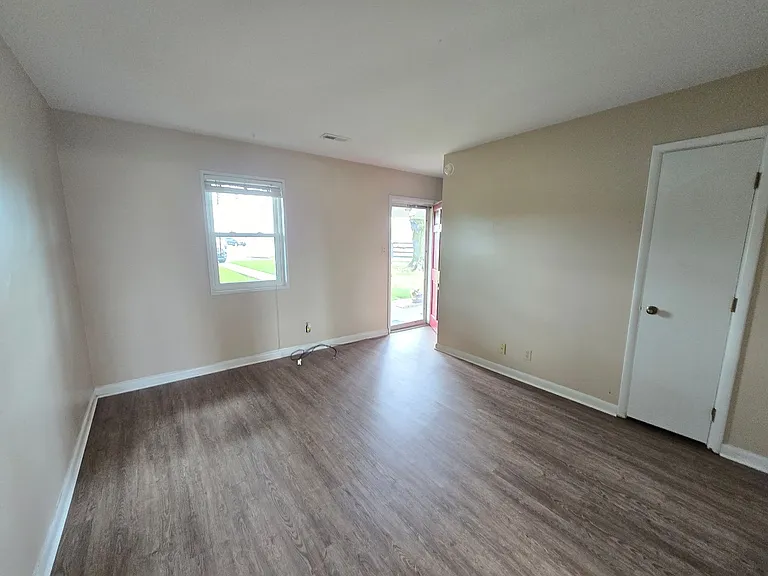 3400 Taylorsville Rd #2 — Photo 4