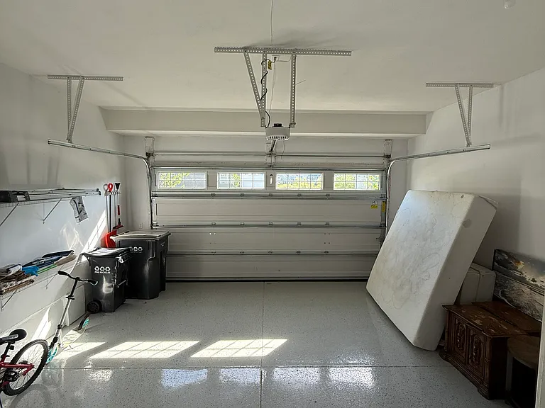5105 Spruce Rd — Photo 48