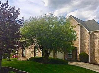 3290 Buckmoor Pkwy, Greenwood, IN