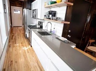 246 3rd St FLOOR 2, Troy, NY 12180