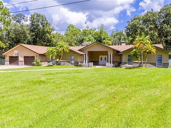 3rd image of 12405 Pony Ct
