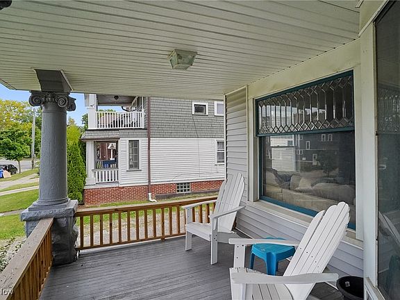 4th image of 1271 W 106th St