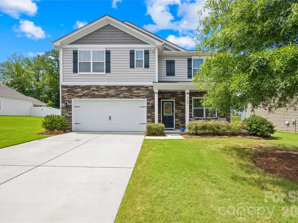 705 Saddlebred Ln, Locust, NC 28097