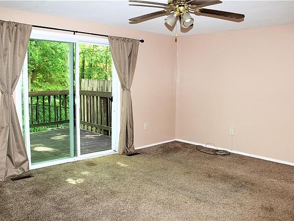 4th image of 113 Softwind Cir