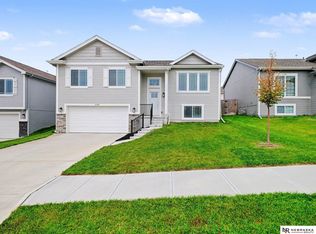 11110 Baker St, Omaha, NE 68142