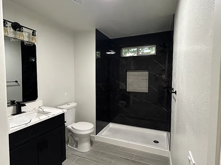 2410 Santa Rita St — Photo 13