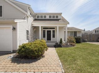 9 Bayle Ln, Gloucester, MA 01930