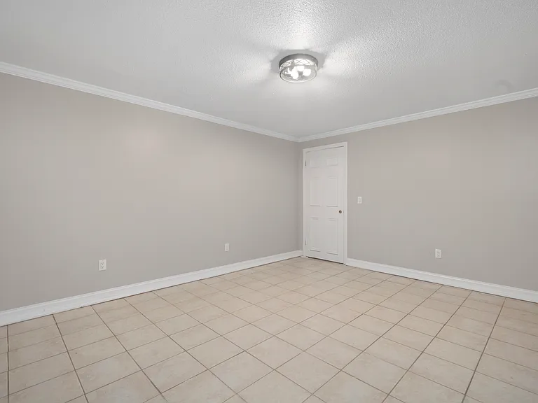40 W Wrentham Rd #2 — Photo 8