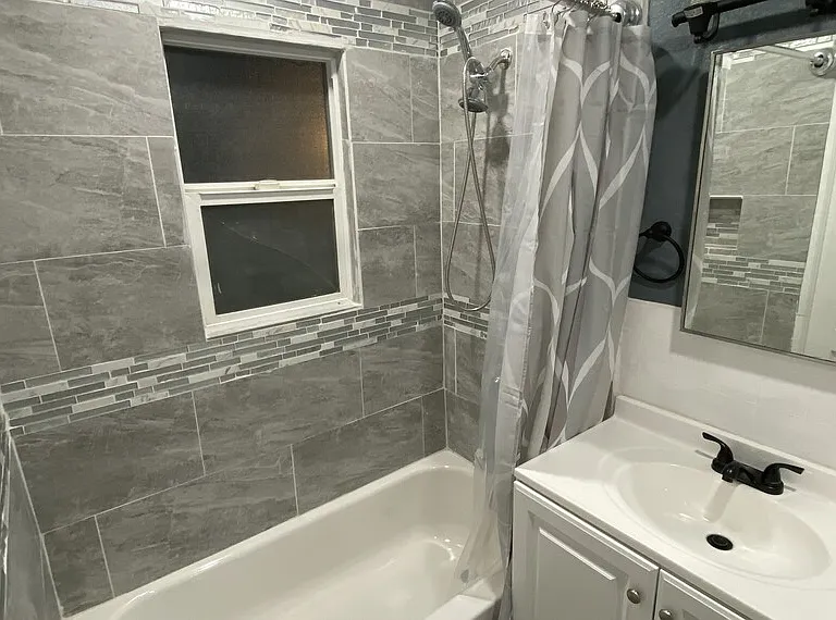 235 W Robertson Rd — Photo 12