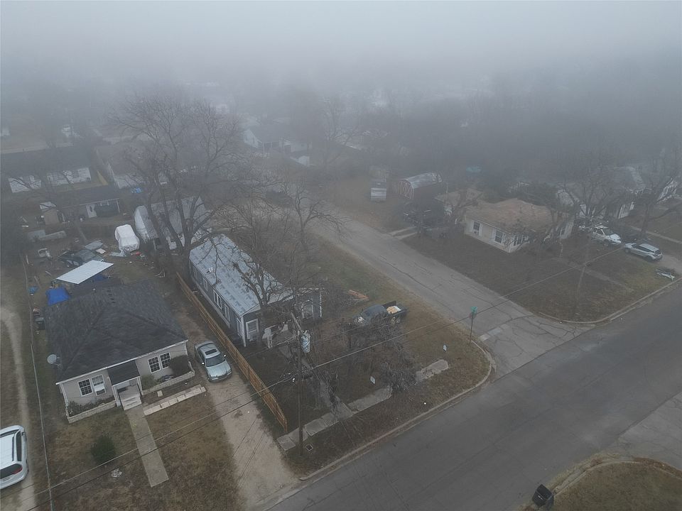 2nd image of 3701 N 23rd St