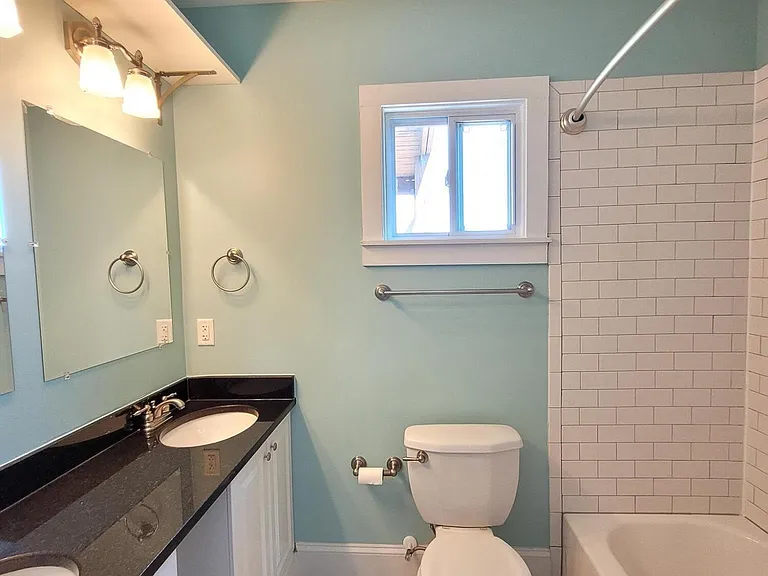 321 Bledsoe Ave — Photo 16