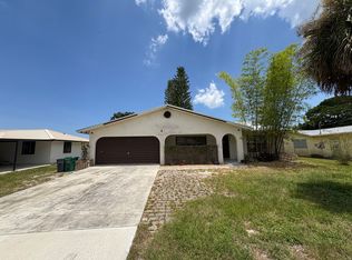6012 Sunset Blvd, Fort Pierce, FL 34982