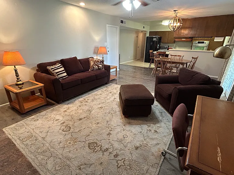 1248 E Loma Vista Dr — Photo 7