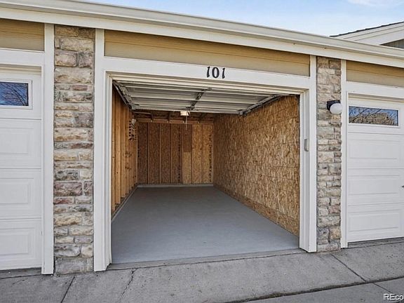 3rd image of 12822 Jasmine Street #E