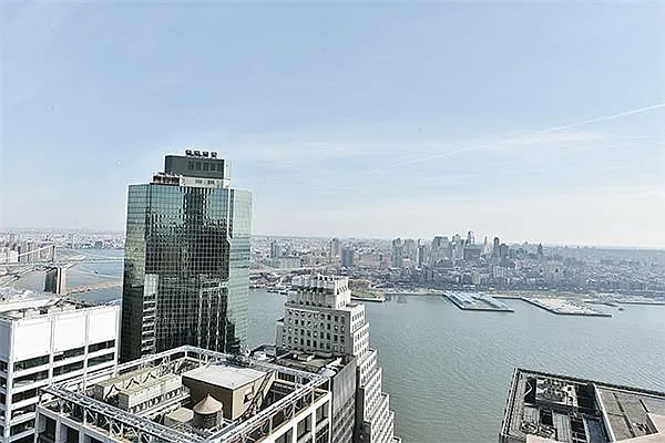 Sold by R New York | media 6