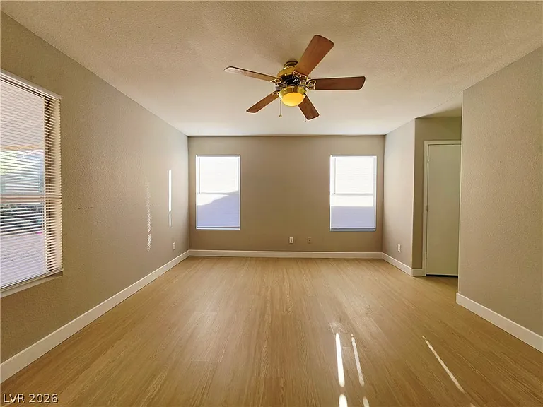 5929 Forest Creek Rd — Photo 9