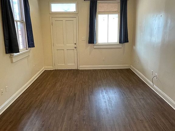 4th image of 947 Saint Mary St #949
