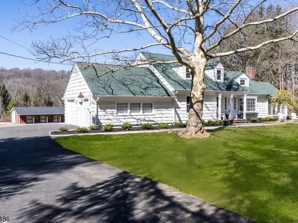 5 Saint Clair Rd, Harding Twp., NJ 07960