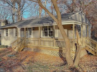 463 Cardinal Dr, Lusby, MD 20657