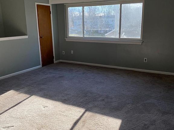 4th image of 520 Bristol Pike Unit 28