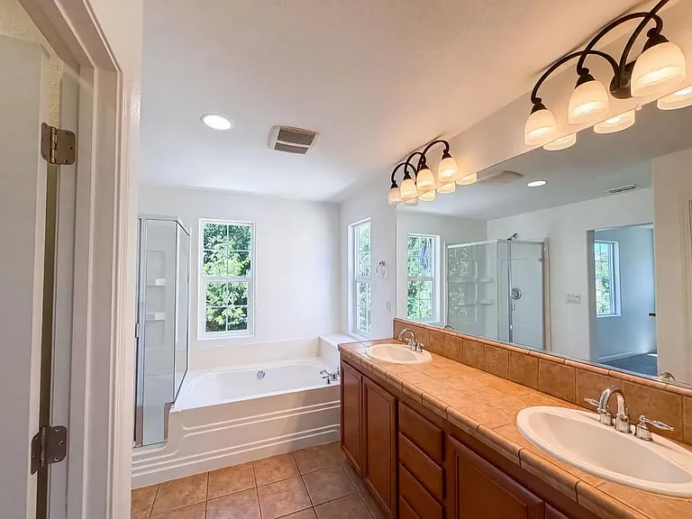 291 Candela Cir — Photo 16