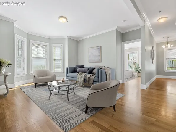 116 Chestnut St APT 2, Waltham, MA 02453