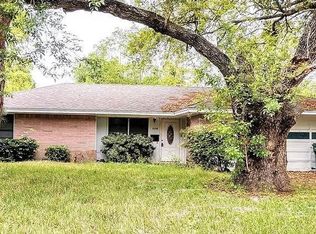 2206 Eriksson Ave, La Marque, TX 77568