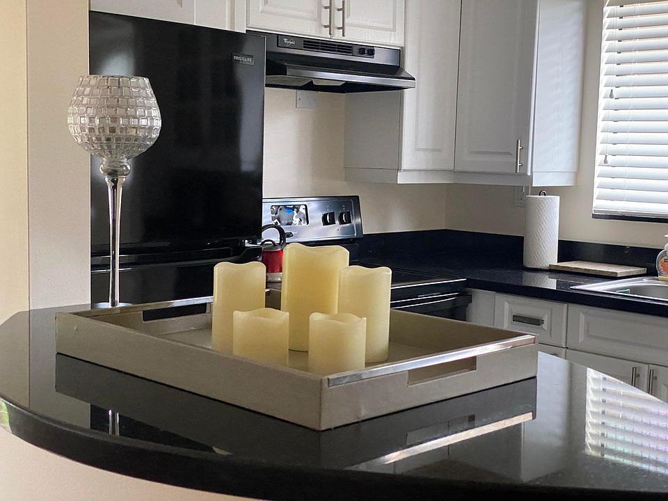 1st image of 15126 Ashland Street #253