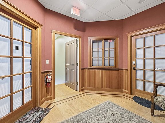 2nd image of 41 Glendale Place #11