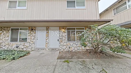 110 NE Conifer Blvd #11 Photo 1