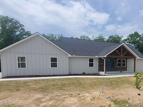 2nd image of 875 Elb Private Dr