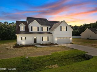 896 Lendy Dr, Greenville, NC 27858
