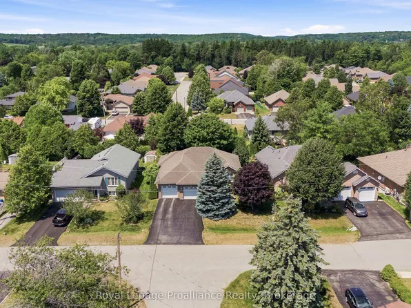 31 Huron Dr, Brighton, ON K0K 1H0