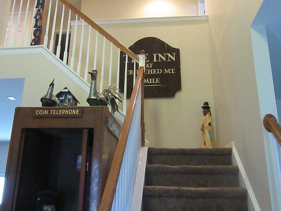 Entrance to 2nd floor