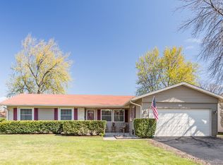 80 Clearmont Dr, Elk Grove Village, IL 60007