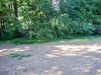 4th image of 1704 Elkhart Dr