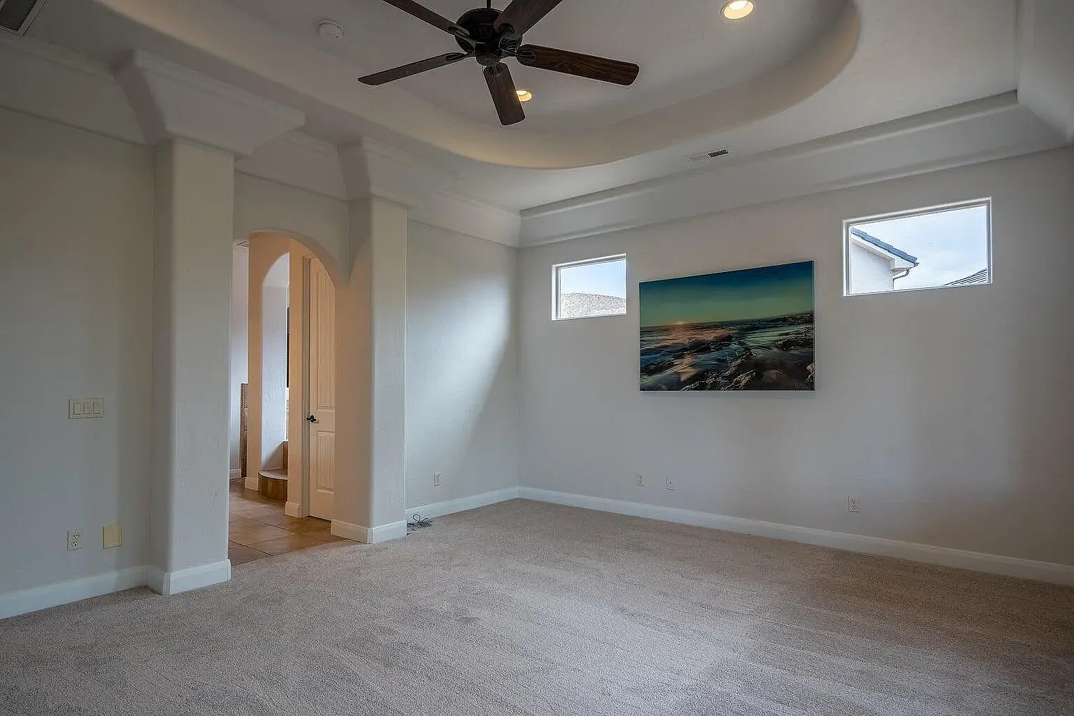 9 bed, 4974 sqft, $4,400 — Photo 1