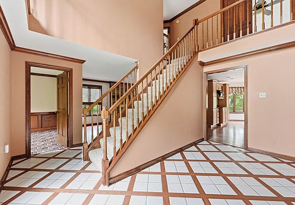 3rd image of 2493 Elkridge Dr