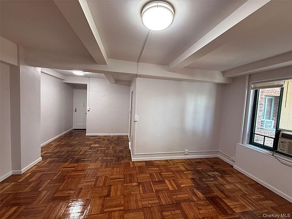 5th image of 1725 Purdy Street #1C