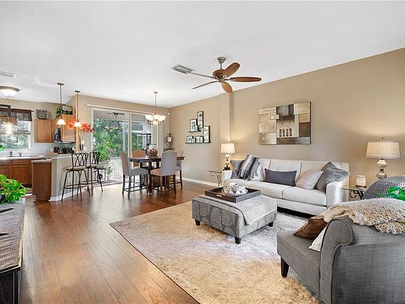 3rd image of 12308 Country White Cir