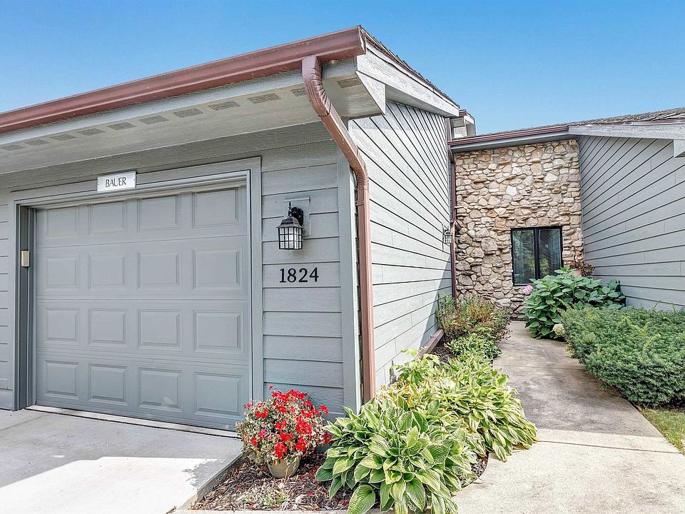 1st image of 1824 Lake Largo Dr
